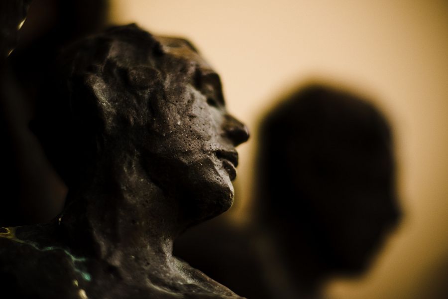 sculpture faces 2