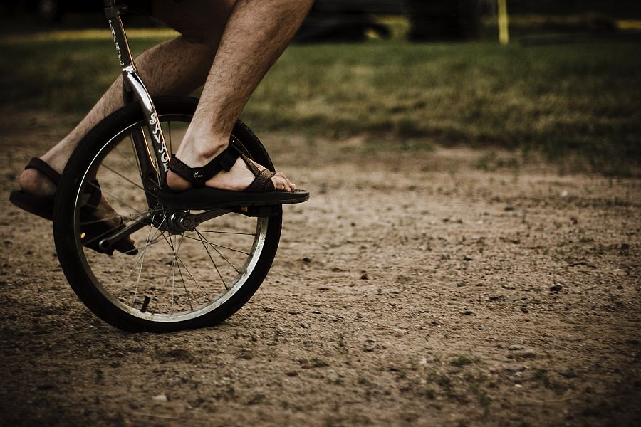 unicycle-3